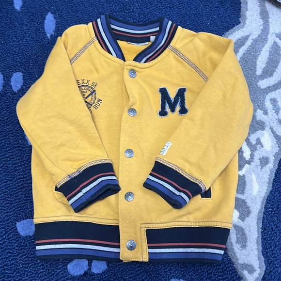 Great condition Mexx 24 to 30 month sweater - Picture 2 of 4